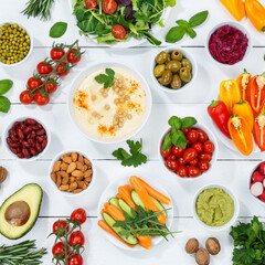 Obraz na płótnie Canvas Vegetables background healthy vegan clean eating organic food wooden board square
