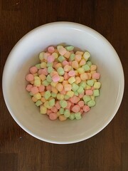 Bowl marshmallows