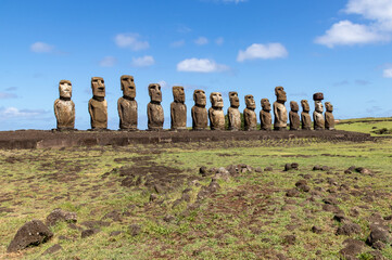 Moaïs de Tongariki, île de Pâques