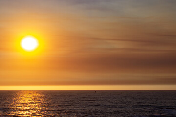 Obraz premium sunset over the sea