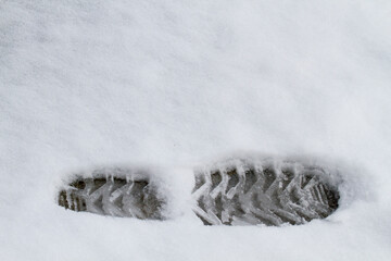 Winter / Schnee - Fu&szlig;abdruck im Schnee