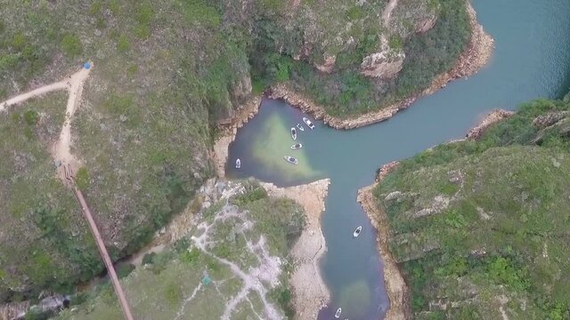 Canyon Canion Capit&oacute;lio Minas Gerais Nature Lake Boats Landscape Represa Damm