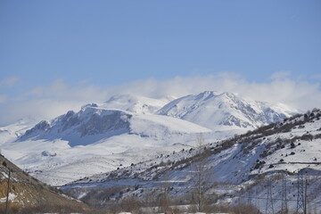 Naklejka premium The mountains covered with snow