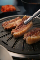 삼겹살 돼지고기 pork 돼지 삼겹살구이 