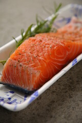 연어 사시미 sashimi  さしみ 刺身 a whole salmon 