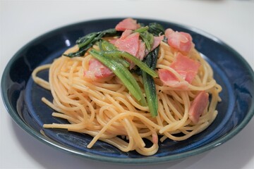 Italian Pasta with beacon and spinach - ベーコン ほうれん草 パスタ