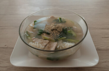 Fried noodle with pork, squid faand kale soaked in gravy is very good meal in yesterday.