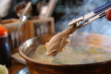한국식 동대문 닭한마리 A Korean-style Dongdaemun chicken