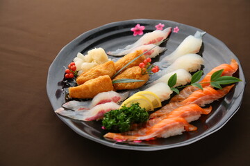 a plate of colorful assorted sushi 형형색색의 다양한 모듬 초밥 한 접시