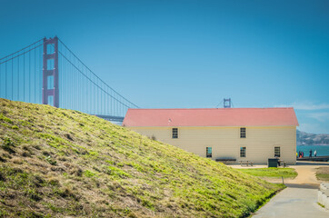 Obraz premium Sunny day on Pier and Marina in San Francisco City.