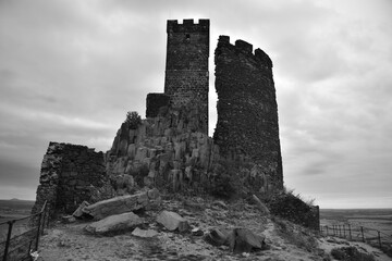 Obraz premium Hazmburk or Hasenburg is a medieval castle ruin in Central Bohemian Uplands near Libochovice, Czech Republic.