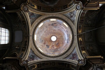 Napoli – Cupola della Chiesa del Gesù Vecchio
