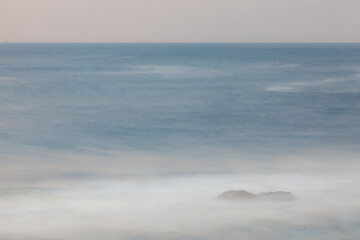 スローで優しい海