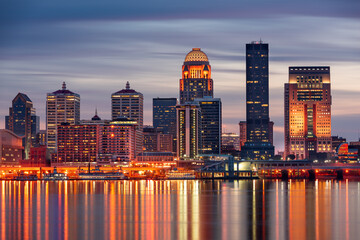 Louisville, Kentucky, USA skyline on the Ohio River - obrazy, fototapety, plakaty