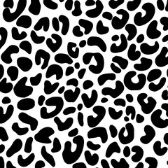 Fototapeta premium Leopard background. Safari animal print black and white