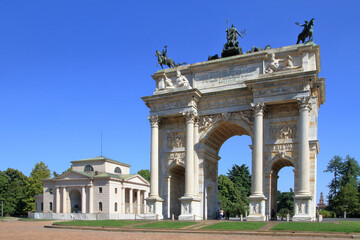 Fototapeta na wymiar Arco della pace di Milano, Italia
