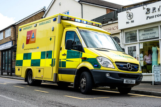 Serios Trafic Accident, Ashtead, Surrey, United Kingdom