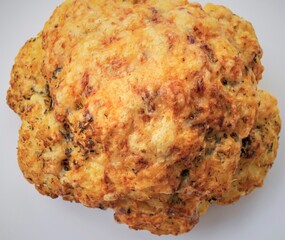 Grilled cauliflower with cheese and spices