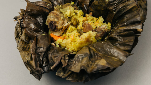tamale in banana leaf made in tolima colombia