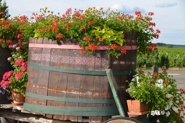 Tonneau fleuri