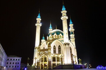 Fototapeta na wymiar Winter night embraces Mosque of Kul Sharif. Inside of Kremlin historical complex, Kazan, Russia