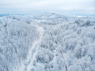Luftaufnahme vom Teutoburger Wald im Winter, Oerlinghausen, Deutschland