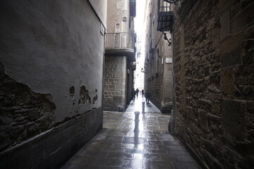 narrow street in the city
