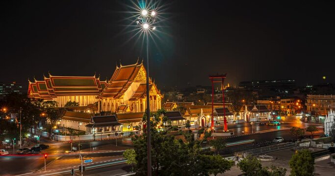 Night Time-lapse of Gian Swing, Bangkok, Thailand