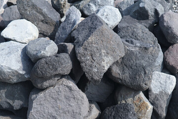 raw andesite stone for building materials