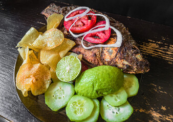 Obraz na płótnie Canvas pescado frito de Guerrero, México