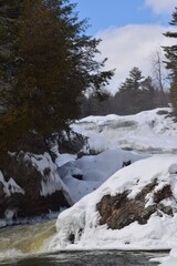 Fototapeta na wymiar The Plaisance waterfall in southern Quebec