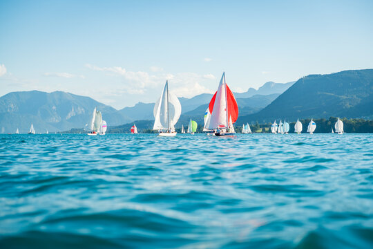 Sailing boats on Attersee, Salzkammergut, Upper Austria, Austria