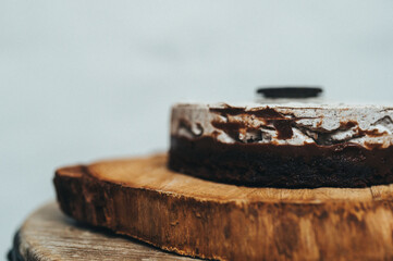 Postre gourmet artesanal. Delicioso dulce. Postre natural hecho a mano. Repostería tradicional. Tarta.