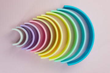 Rubber rainbow toy