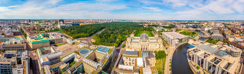 Aerial view of Reichstag in summer day, Berlin © alexey_fedoren