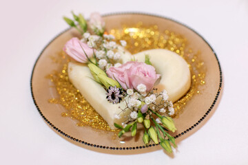 wedding decor, flowers, black and gold decor, candles