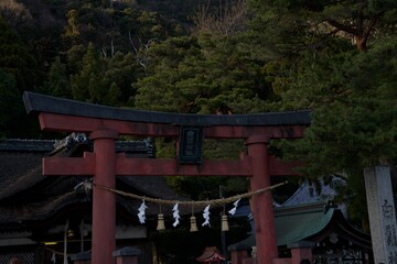 白鬚神社