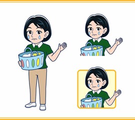 緑の半袖シャツを着た若い女性