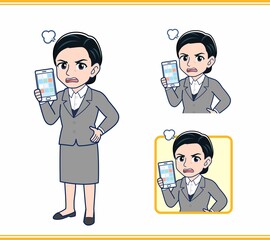 スーツを着た年配の女性