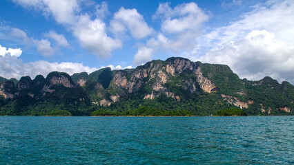 Fototapeta premium Impressive rock formations in the Khao Sok National Park (Cheow Lan Lake) in Thailand