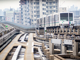 案内軌条式鉄道（AGT）