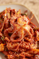 Stir-fried spicy vegetable octopus