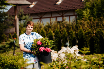 Summer part-time job for teenager during vacation - 418112135