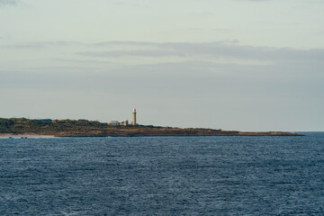 角島　牧崎風の公園から見た角島灯台