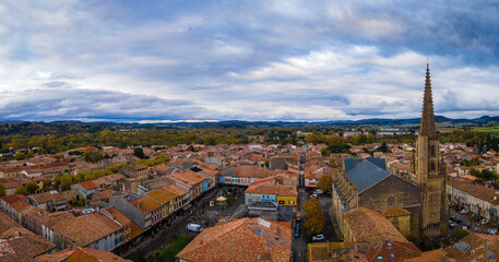 Fototapeta premium An aerial view of Mirepoix, a commune in the Ariège department in southwestern France