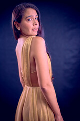 Obraz premium MELANY NAVARRO VESTIDOS 02