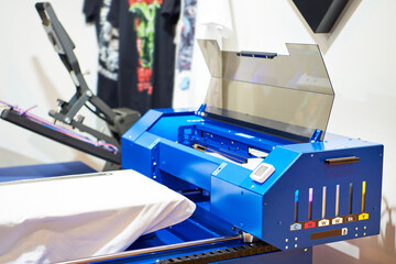 T-shirt and fabric printer
