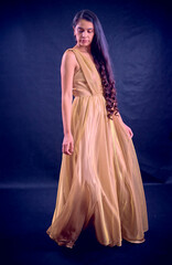 Obraz premium MELANY NAVARRO VESTIDOS 02 