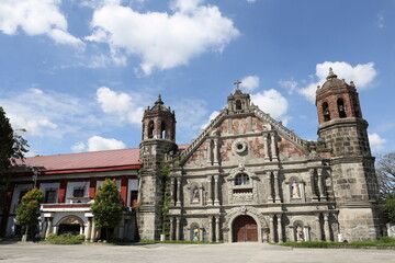 Santa Monika Kirche und Kloster in Minalin, Provinz Pampanga, Philippinen - obrazy, fototapety, plakaty