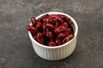 Canned red Kidney in the bowl